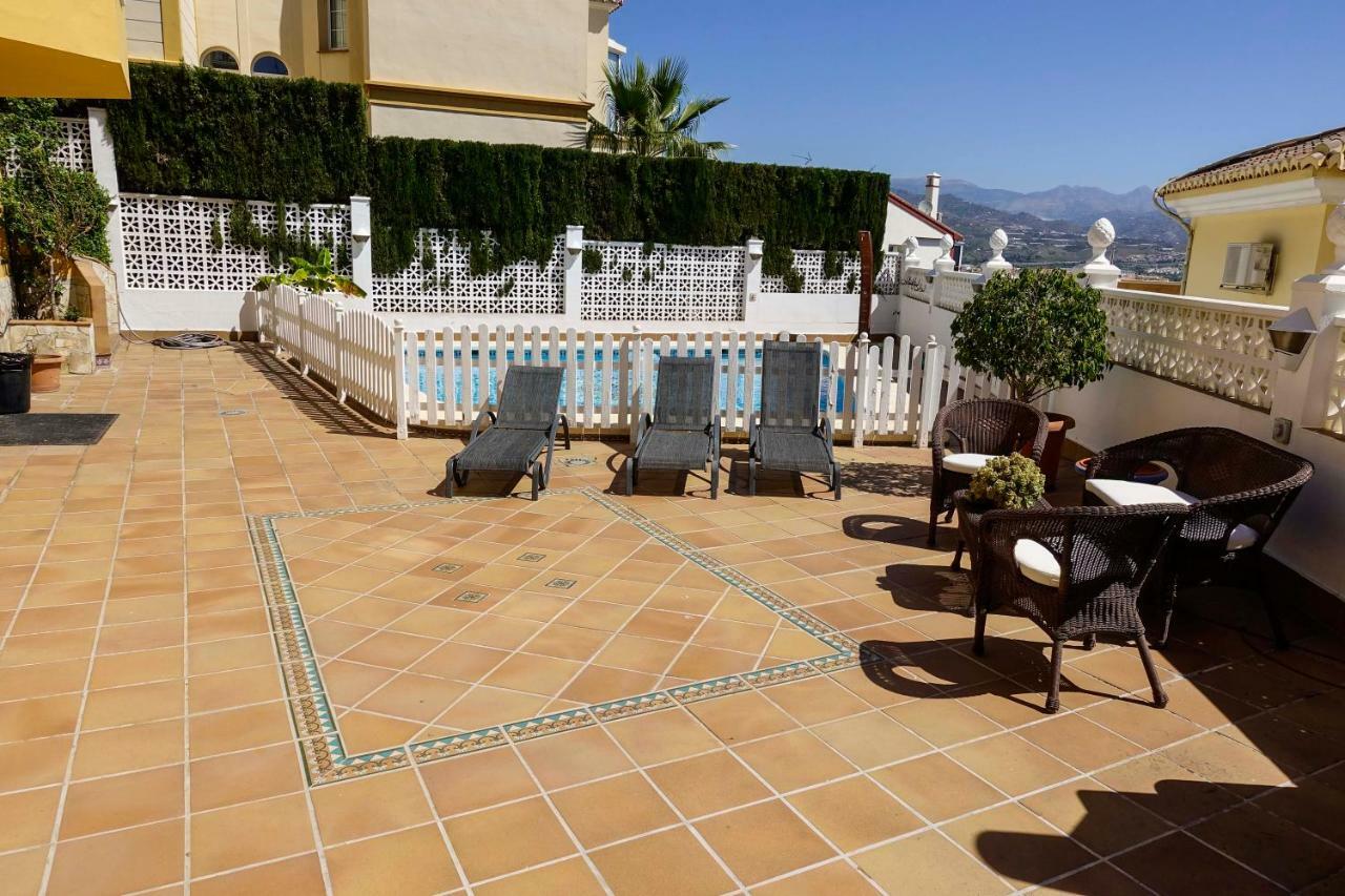 Villa Borja Torre Del Mar Kültér fotó